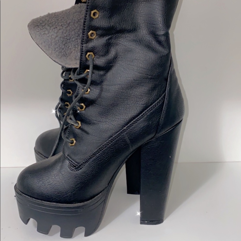 Platform boots